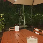 Дом отдыха Detached House With Garden *