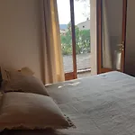 Detached House With Garden Дом отдыха
