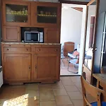 Detached House With Garden Дом отдыха *